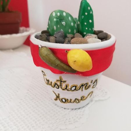 라스카리 Cristian 'S House 빌라 외부 사진